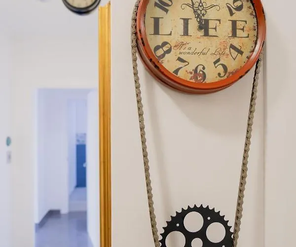 L'orologio Guest 4* Scalea