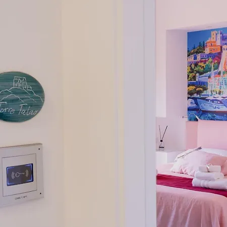 B&B L'orologio Guest 스칼레아