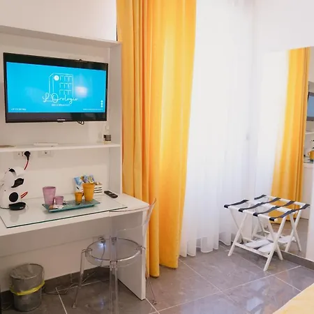 Bed & Breakfast L'orologio Guest *