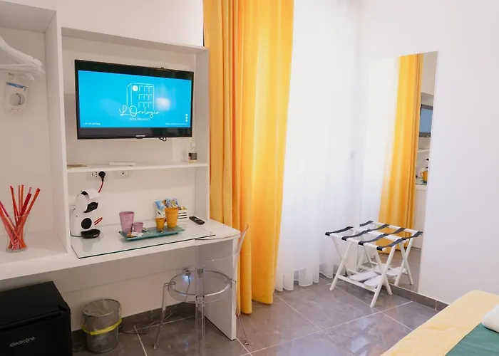 Bed & Breakfast L'orologio Guest 4*